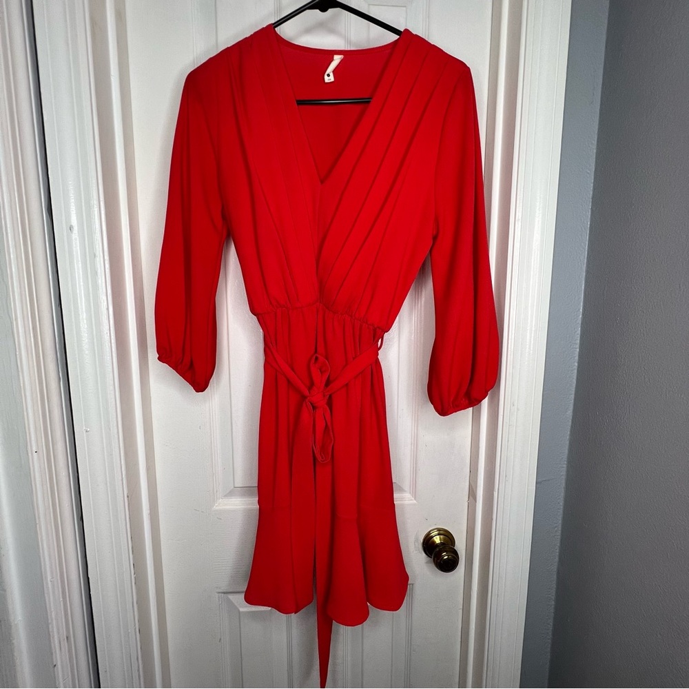 Red dress with belt and elastic stretchy waist | Size S